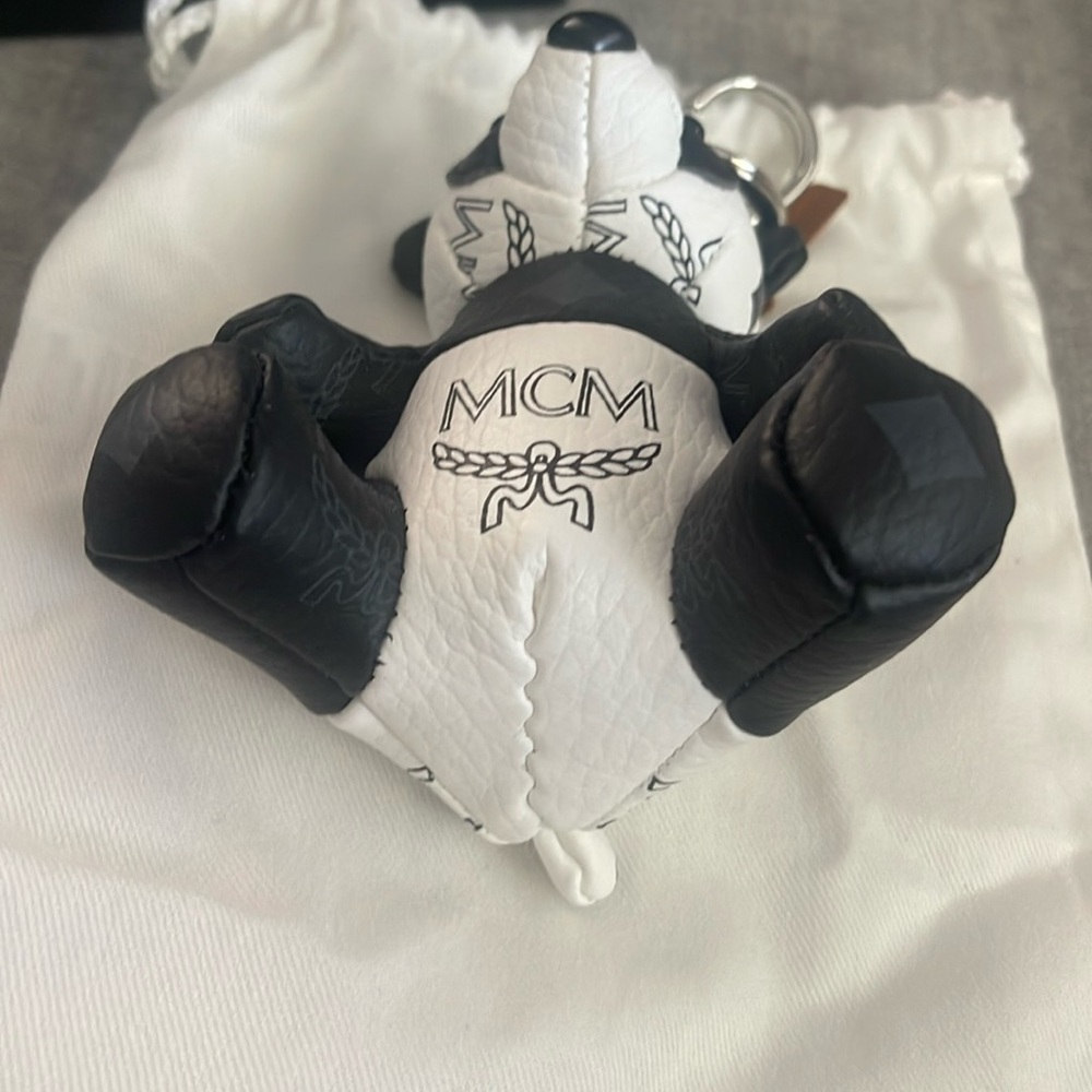 MCM Black and White Panda Charm - Picture 6 of 8